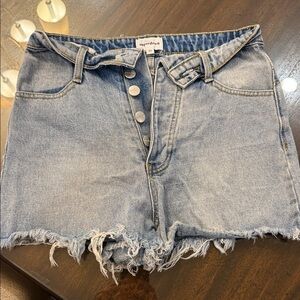 Superdown Button-Up flipped down Frayed Hem Jean Shorts